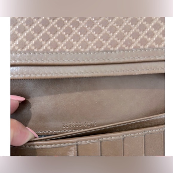 🔥🔥GUCCI Authentic Vintage Large Leather Wallet - Picture 10 of 11